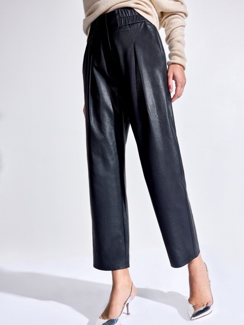 Brochu Walker The Fiera Pant
Italian Vegan Leather Straight Leg Pant